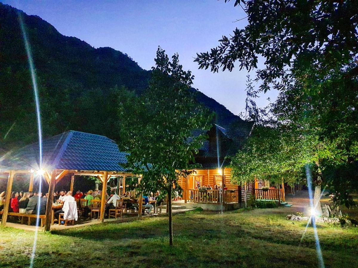 Rafting Camp Modra Rijeka Hotel Scepan-Polje Eksteriør billede