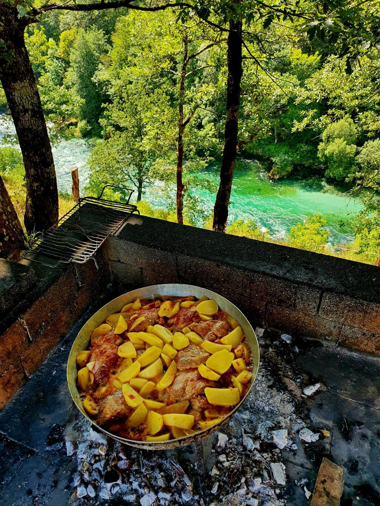 Rafting Camp Modra Rijeka Hotel Scepan-Polje Eksteriør billede